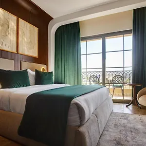 Hotel Bratus, Akaba